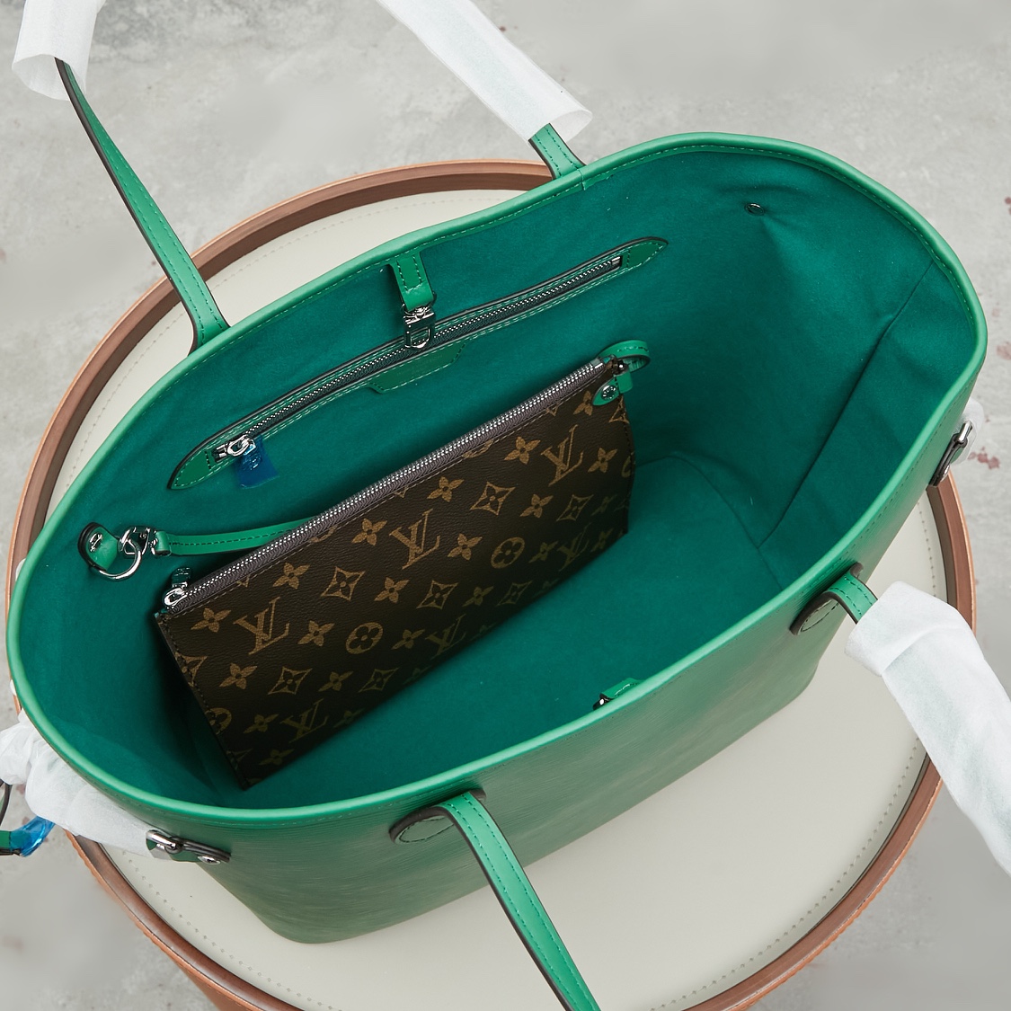 LV M12195 Neverfull MM classical  in New Version