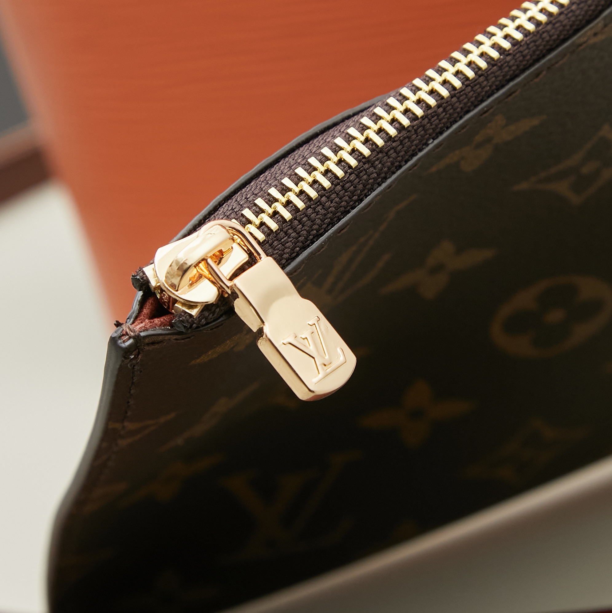 LV M12746 Neverfull MM classical  in New Version