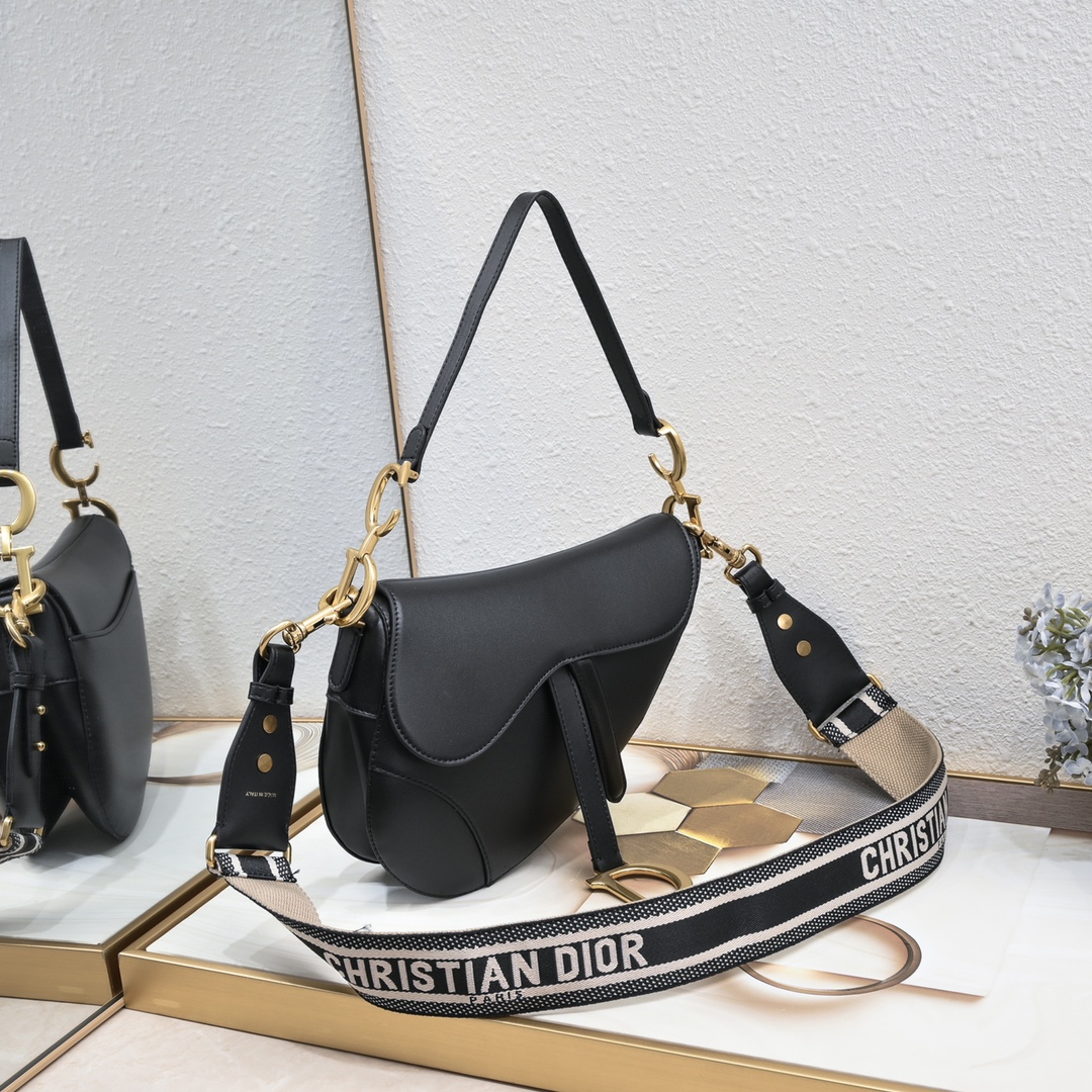 DIOR Saddle Bag with Strap Black | 1033