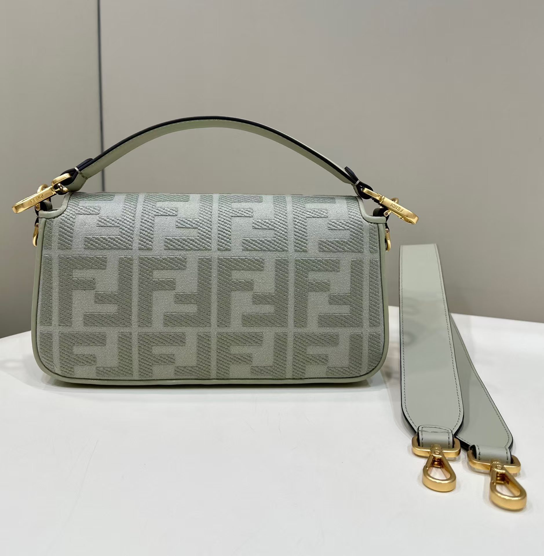 FENDI CLASICAL Baguette  handbag |0159A