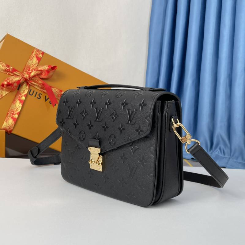  LV  Pochette Métis Bag  Black | M41487