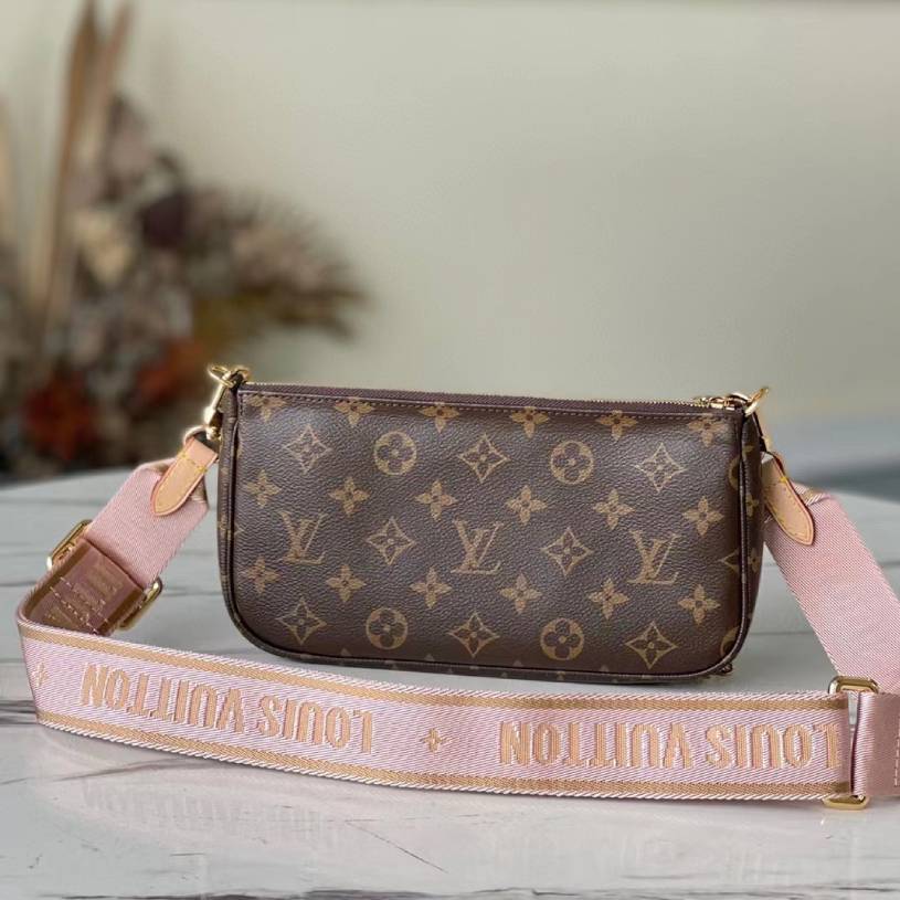  LV  Multi Pochette Accessoires Bag  Rosa Chiaro | M44840