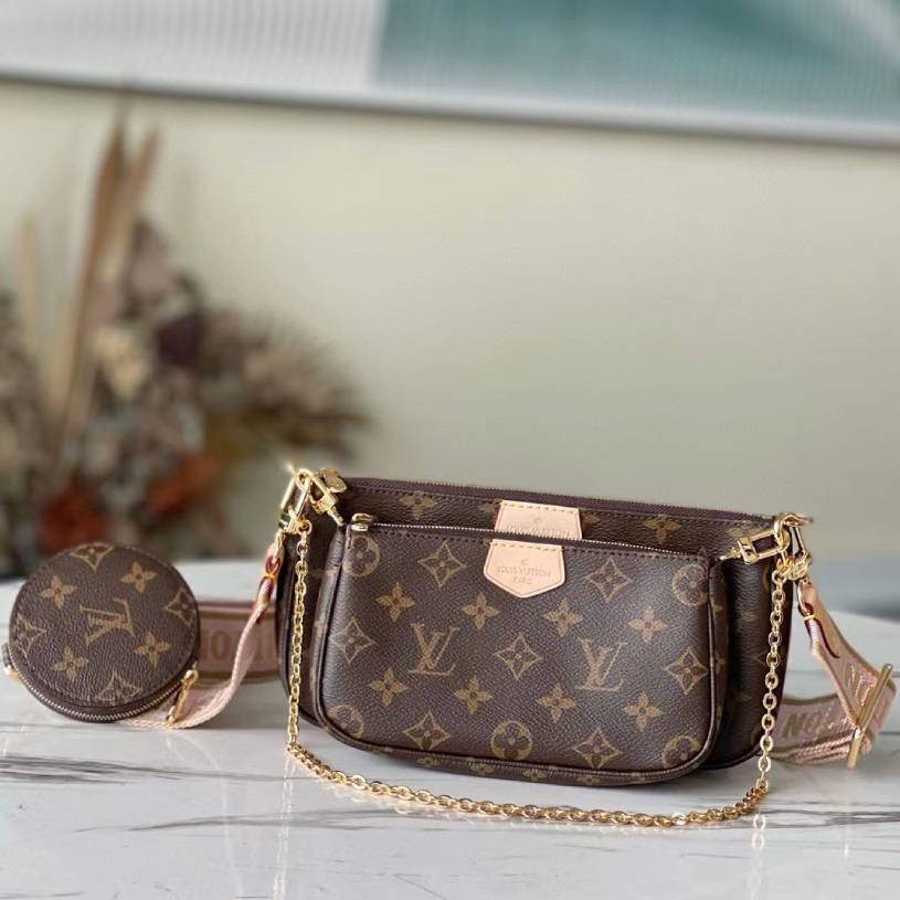  LV  Multi Pochette Accessoires Bag  Rosa Chiaro | M44840