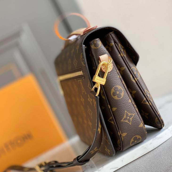  LV Pochette Métis Bag | M44875