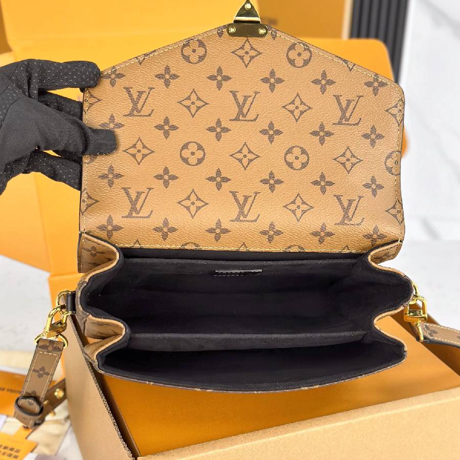  LV Pochette Métis Bag |  M44876