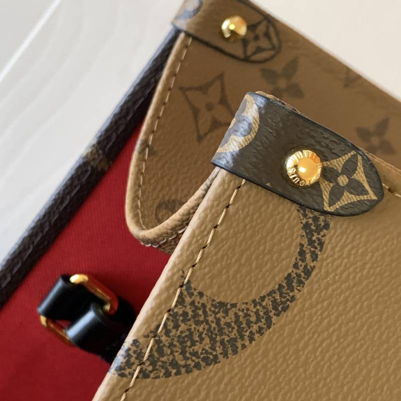  LV  OnTheGo MM Bag | M45321