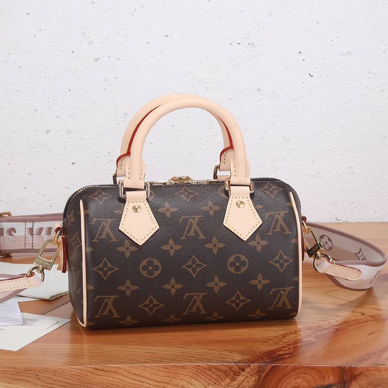  LV  Speedy Bandoulière 20 Bag  Black| M46222