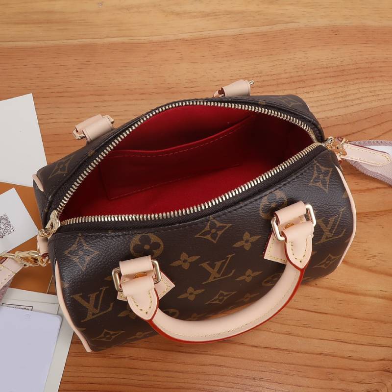  LV  Speedy Bandoulière 20 Bag  Black| M46222